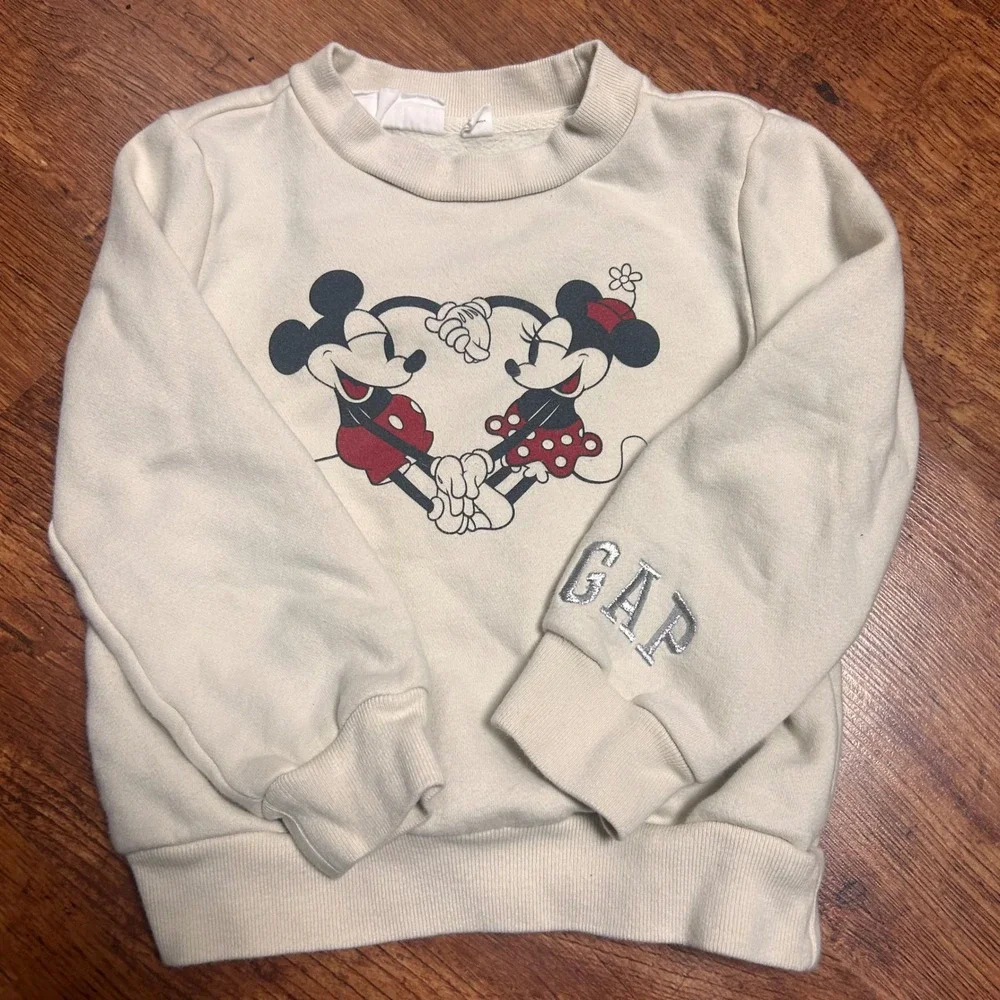 Gap Kids Disney Mickey Minnie Mouse Heart Sweatshirt Cream Silver Logo XS